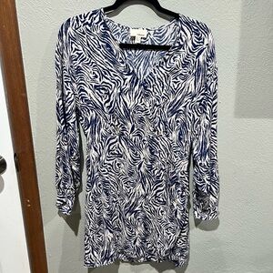 The Korner Anthro Brand Blue and White Long-Sleeve V-Neck Zebra-Print Dress EUC